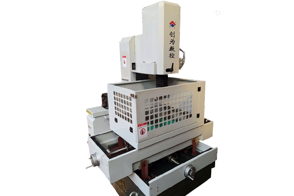 電火花打孔（kǒng）機